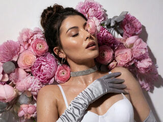 naked girl with webcam masturbating with sextoy Alice