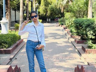 naked webcam girl picture AmairaSingh