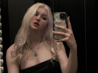 cam girl chatroom LashayBernon