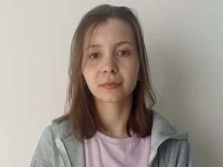 naked camgirl photo LindaParkins