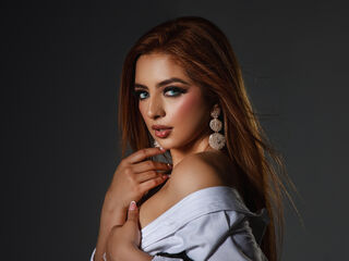 naughty camgirl fingering pussy MarianaSaavedra