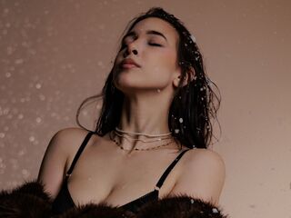 camslut topless RosalindaTopacio