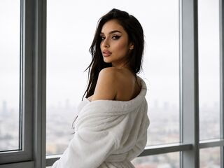bedroom live webcam RoxAnne