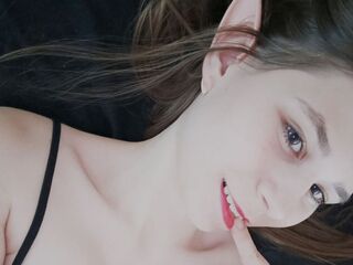 naughty webcamgirl TinishaDubbert