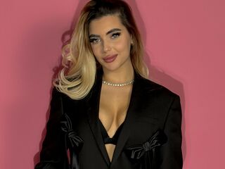 beautiful webcam girl ValerieGracy