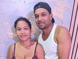 sexy live cam couple SadieAndJhon