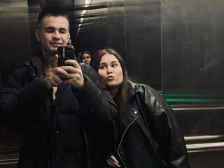 naked cam girl giving blowjob SatieBrenden