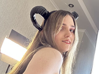 cam whore livesex AaliceWalter