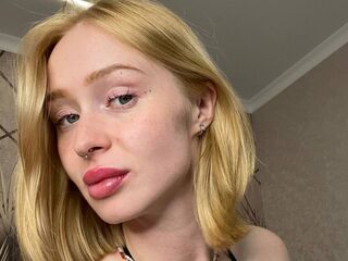 live webcam girl AdeleAllens