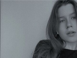 naughty cam girl picture AdelinaGose