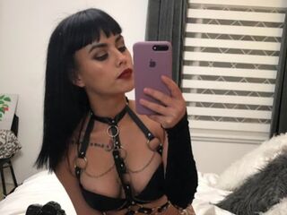 naughty cam girl masturbating AgathaMallbeck