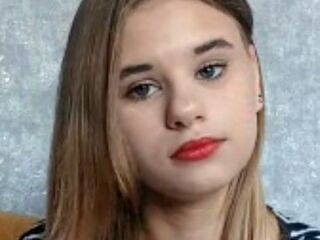 girl chat AlannaColdivar