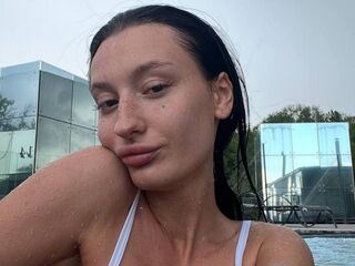 webcam babe AliceLewandovski