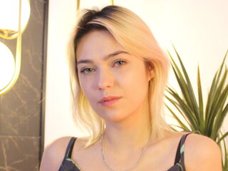 cam slut chat room AlysiaBennet