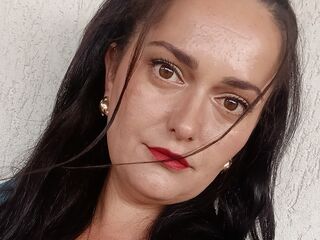 extrreme webcam picture AmiraCeleste