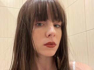 topless webcamgirl AnnaChocolate