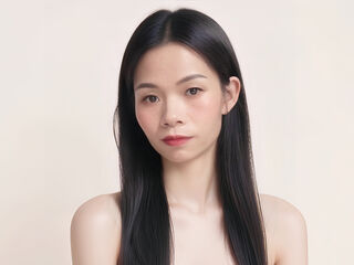 Kinky webcam girl ArianaHuiHui