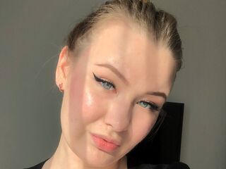 cam girl spreading pussy ArlettaVatter