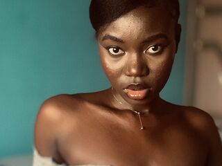 girl topless BeamerAlex