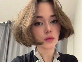 live chatroom BethannBelschner