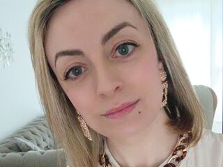 hot cam play BiancaLuxe