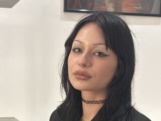 naughty camgirl masturbating with dildo CaseyRatliff