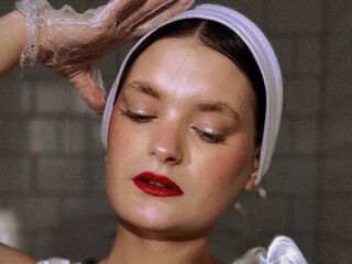 camslut fingering pussy CeolaBurzynski