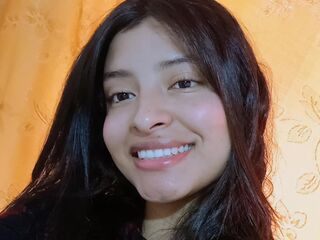 teaser chat ChloeRocher