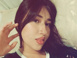 chatroom webcam photo ClaireThomas