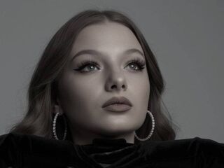 closeup cam CreolaScheidler