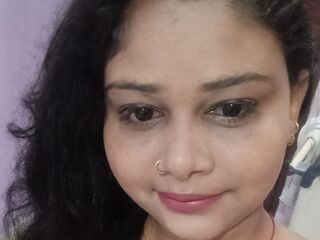 cyber sex chat room CurvySoniya
