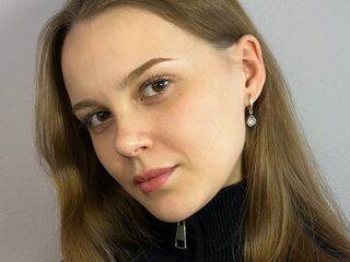 livecam photo DavinaMcglinchey