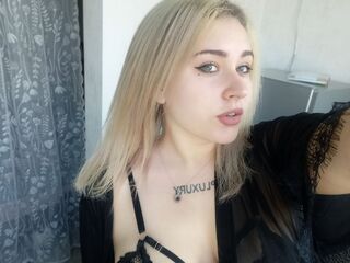 chatroom sex DinahSalimas
