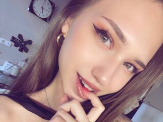 jasmin cam model EarthaMaruyama