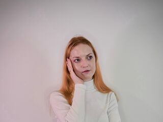 webcam strip tease show EllanManiace