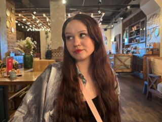 cam chat EmilyGreek