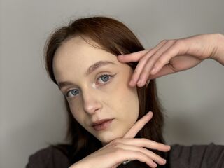 camgirl shaving pussy ErmaSpillman