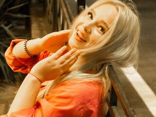 beautiful cam girl EstellaLugabihl