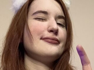 adult webcam chatroom EvaBorn