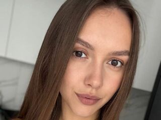 webcamgirl chat room GeralynSchuck