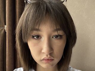 camgirl masturbating with sextoy GraciaWitsell