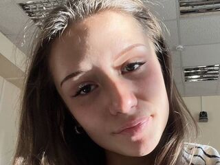 porn webcam photo HeidyDuggar