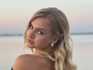 chat room sex HelenPetrini