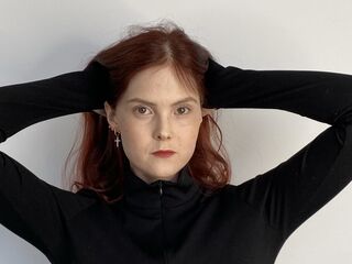 chat room live show IdaBerenger