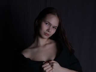 nude webcamgirl pic JesseniaLitt