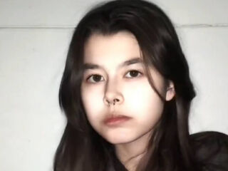 camwhore masturbating with vibrator JimmyBohannon