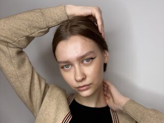 live-chat JonnieHillen