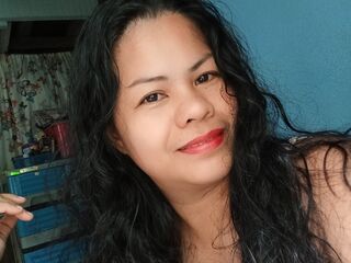 masturbating cam girl KathieBrown