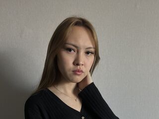 cam girl spreading pussy KatrinaMogle