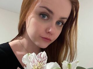 girl nude KendalOrsen